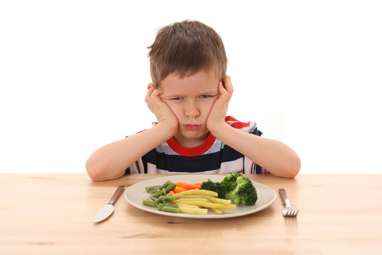 Trẻ bị suy dinh dưỡng nên ăn gì? Thực đơn cho từng lứa tuổi